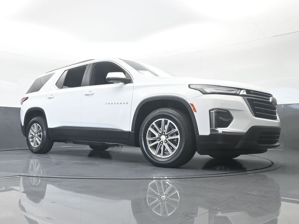Used 2023 Chevrolet Traverse LT image 66