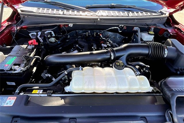 Used 2022 Ford Expedition XLT image 9