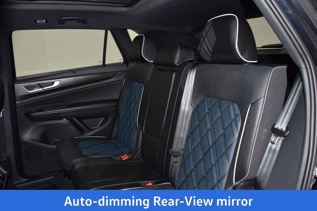 New 2026 Volkswagen Atlas Cross Sport SEL Premium R-Line image 28