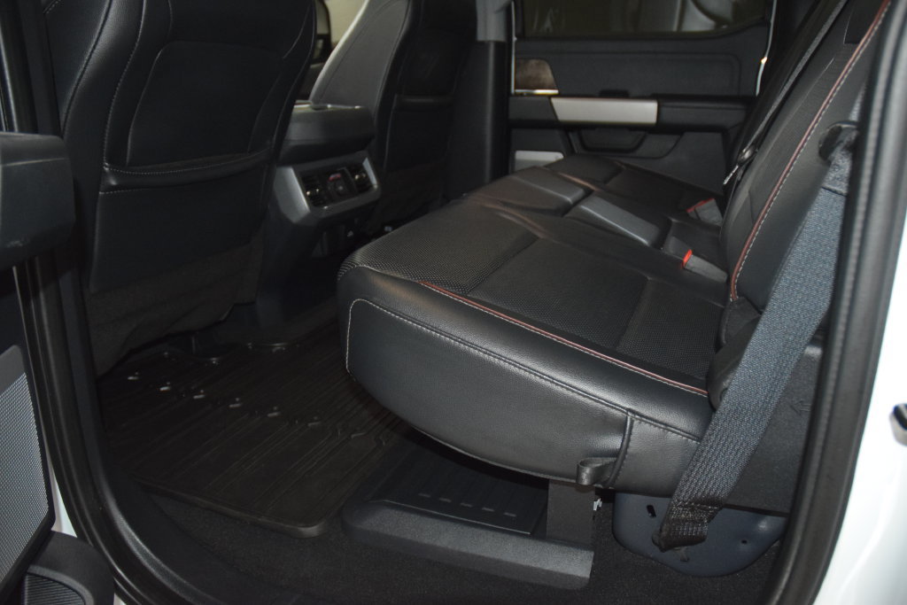 Used 2024 Ford F350 Lariat w/ Lariat Ultimate Package AWD/4WD image 41