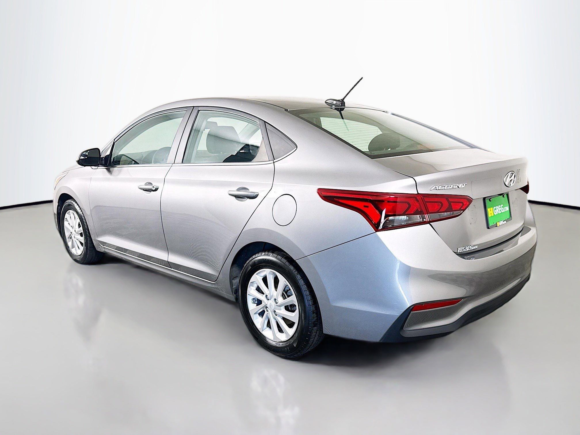 Used 2022 Hyundai Accent SEL image 7