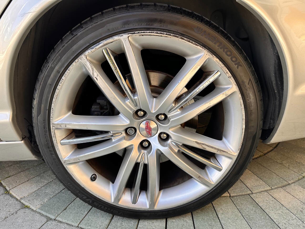 Used 2009 Jaguar XJ Vanden Plas Super V8 Portfolio image 32
