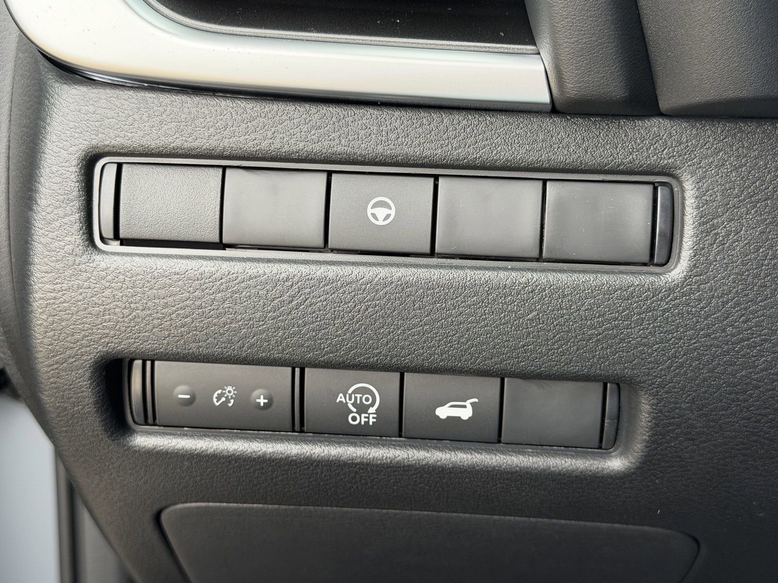 New 2026 Nissan Rogue SV FWD image 13