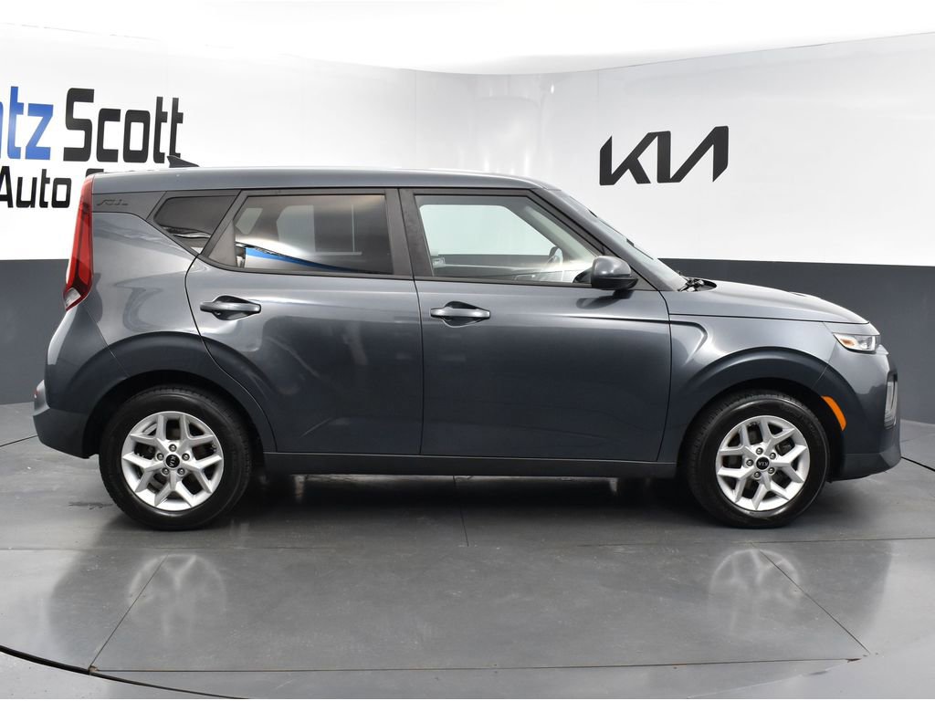 Used 2020 Kia Soul S image 6