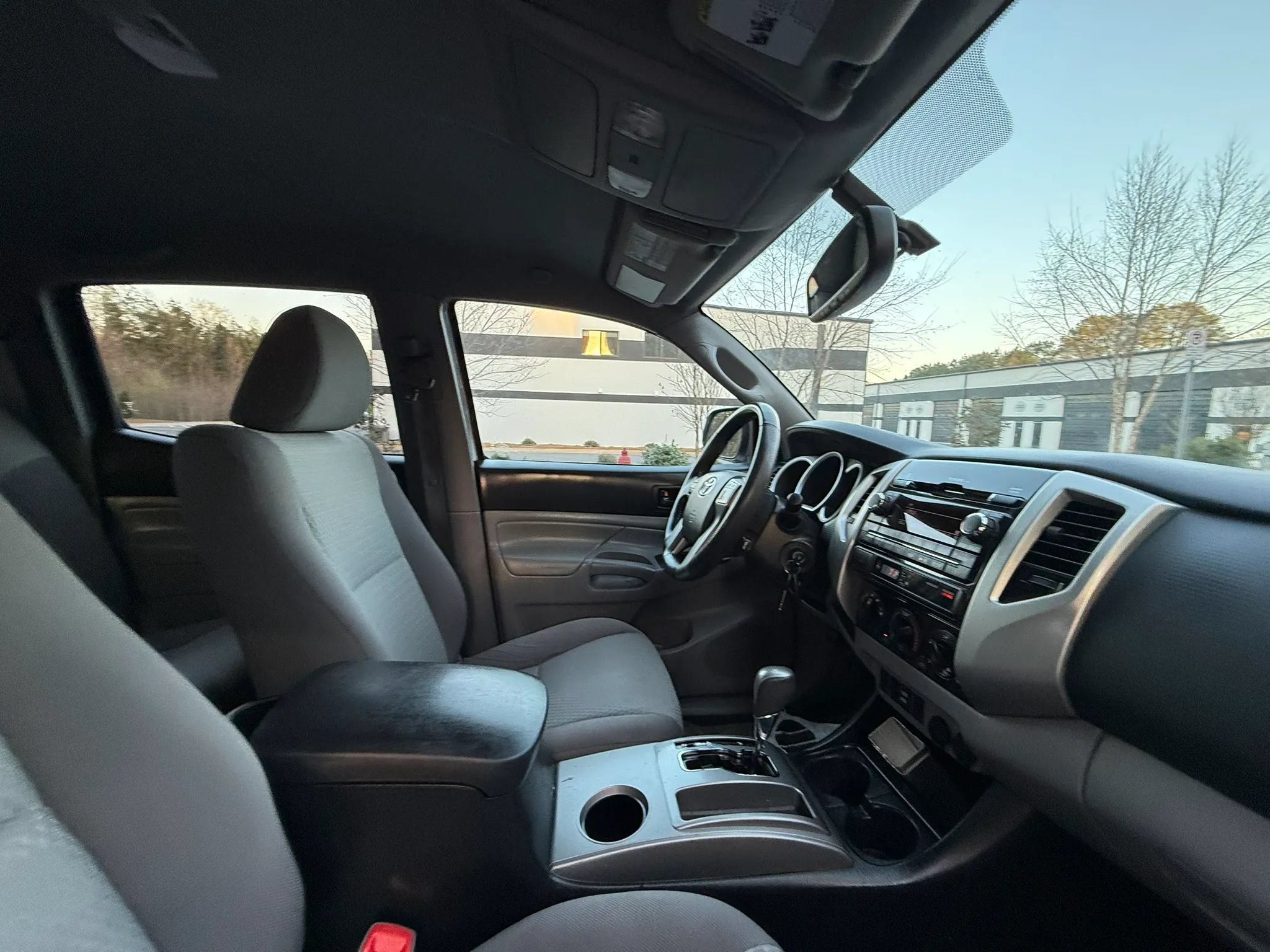Used 2012 Toyota Tacoma PreRunner w/ SR5 Pkg RWD image 18
