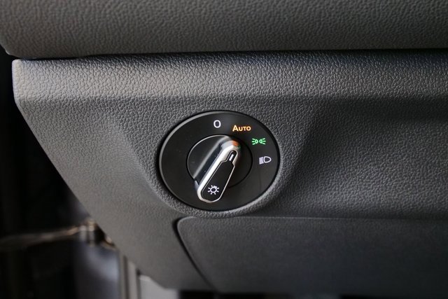 Certified 2025 Volkswagen Jetta S image 26