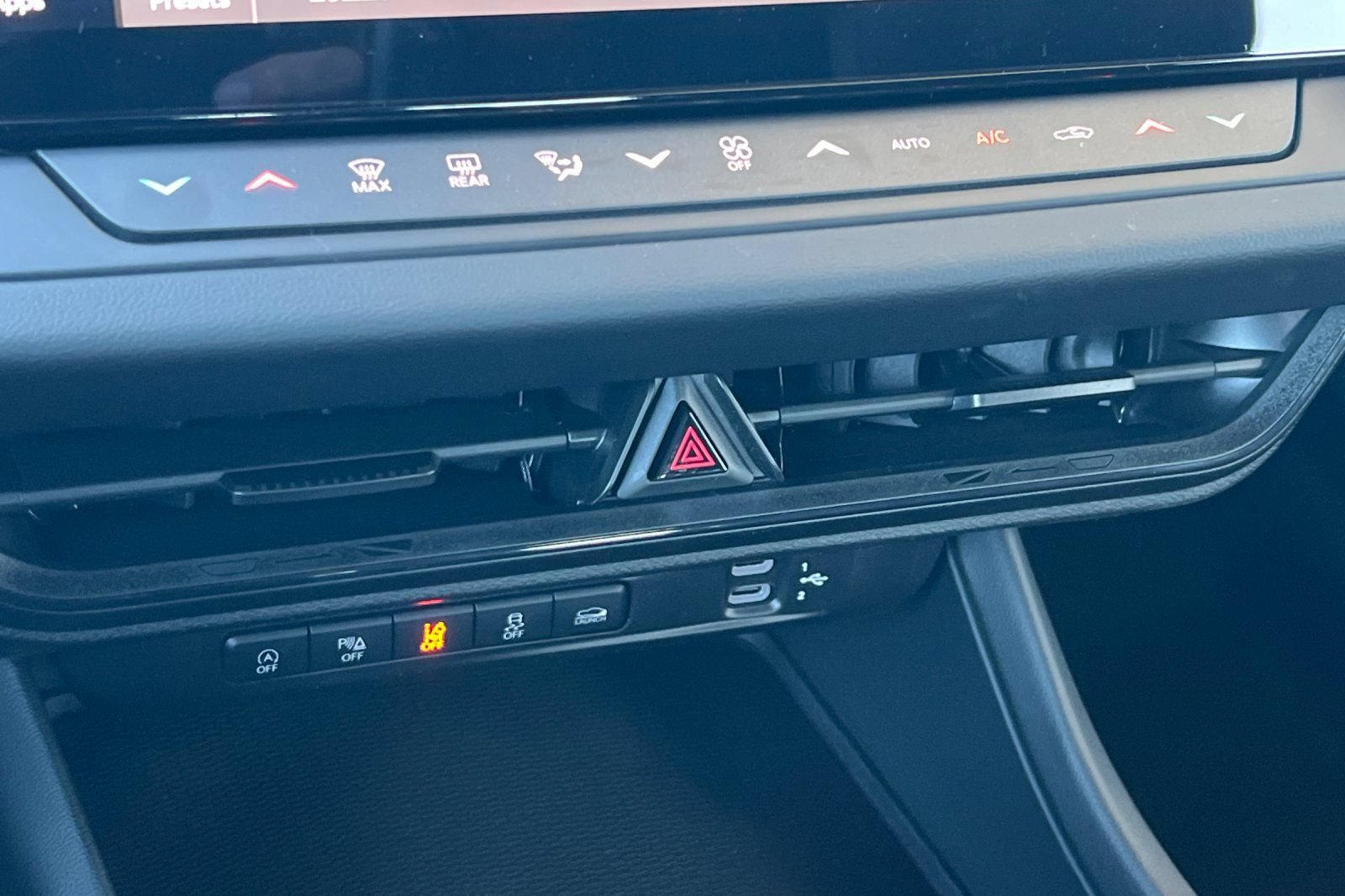New 2026 Dodge Charger Scat Pack AWD/4WD image 18
