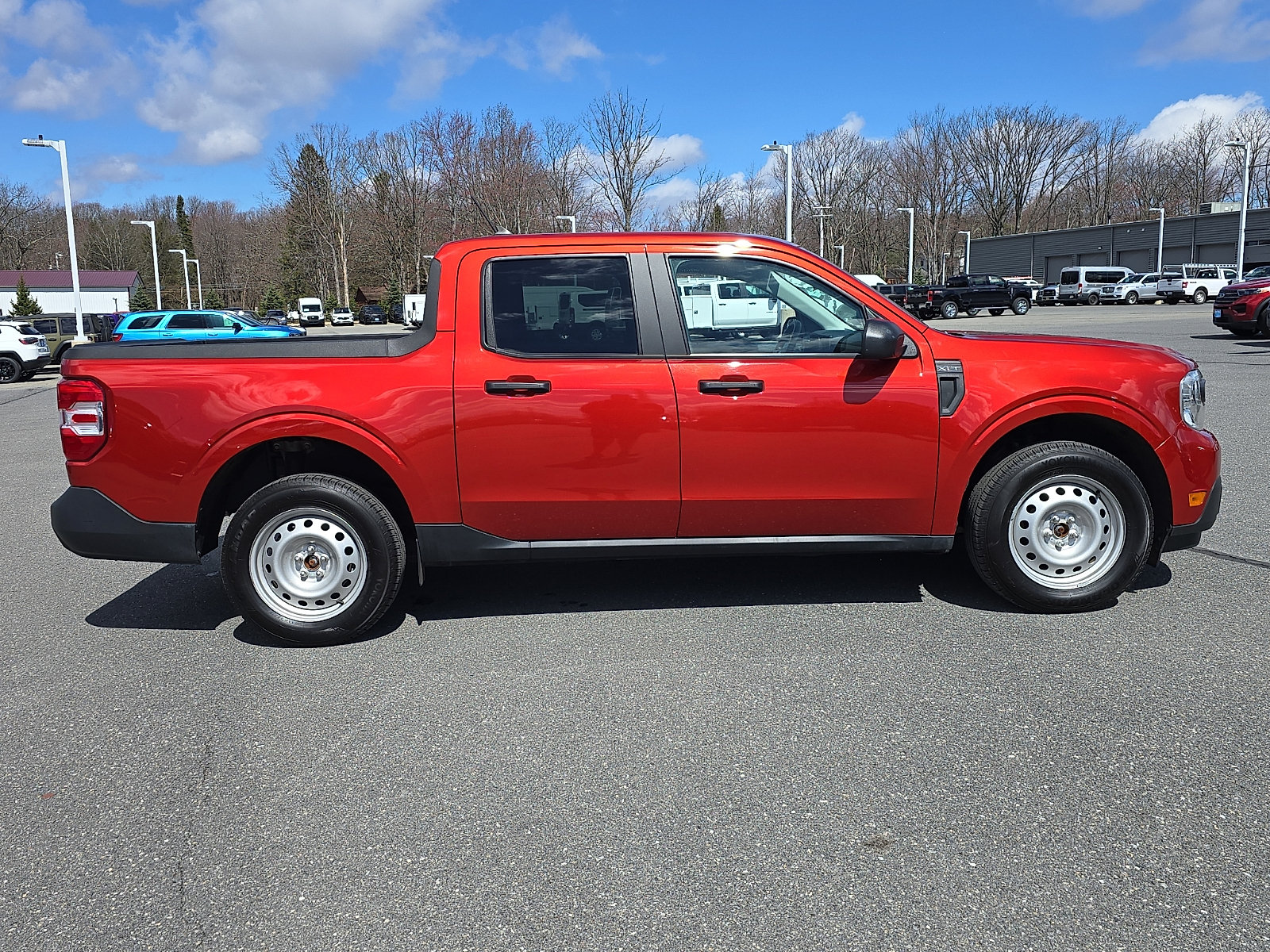 Certified 2024 Ford Maverick XLT w/ Equipment Group 300A Standard AWD/4WD image 7