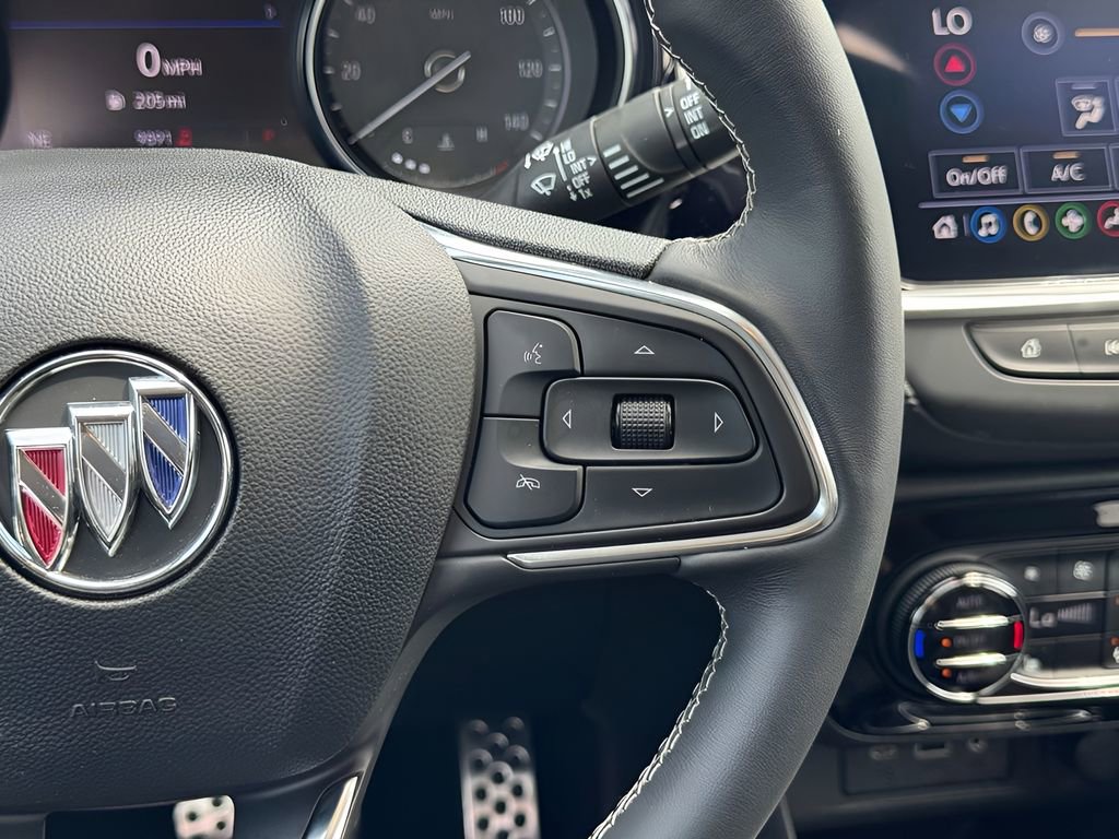 Used 2023 Buick Encore GX Select w/ Sport Touring Package FWD image 23