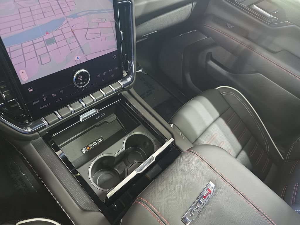 New 2026 GMC Yukon XL AT4 Ultimate AWD/4WD image 29