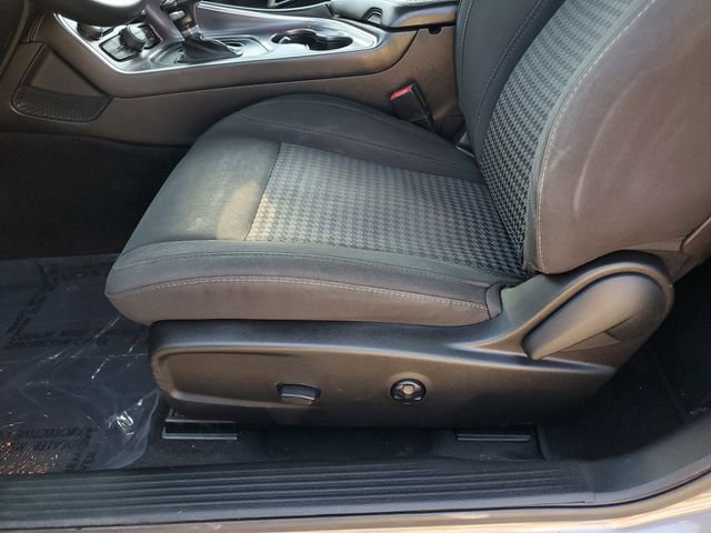 Certified 2016 Dodge Challenger SXT w/ Blacktop Package image 10
