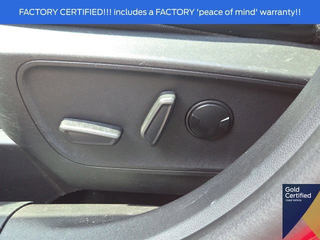 Used 2025 Ford Escape ST-Line Select AWD/4WD image 30