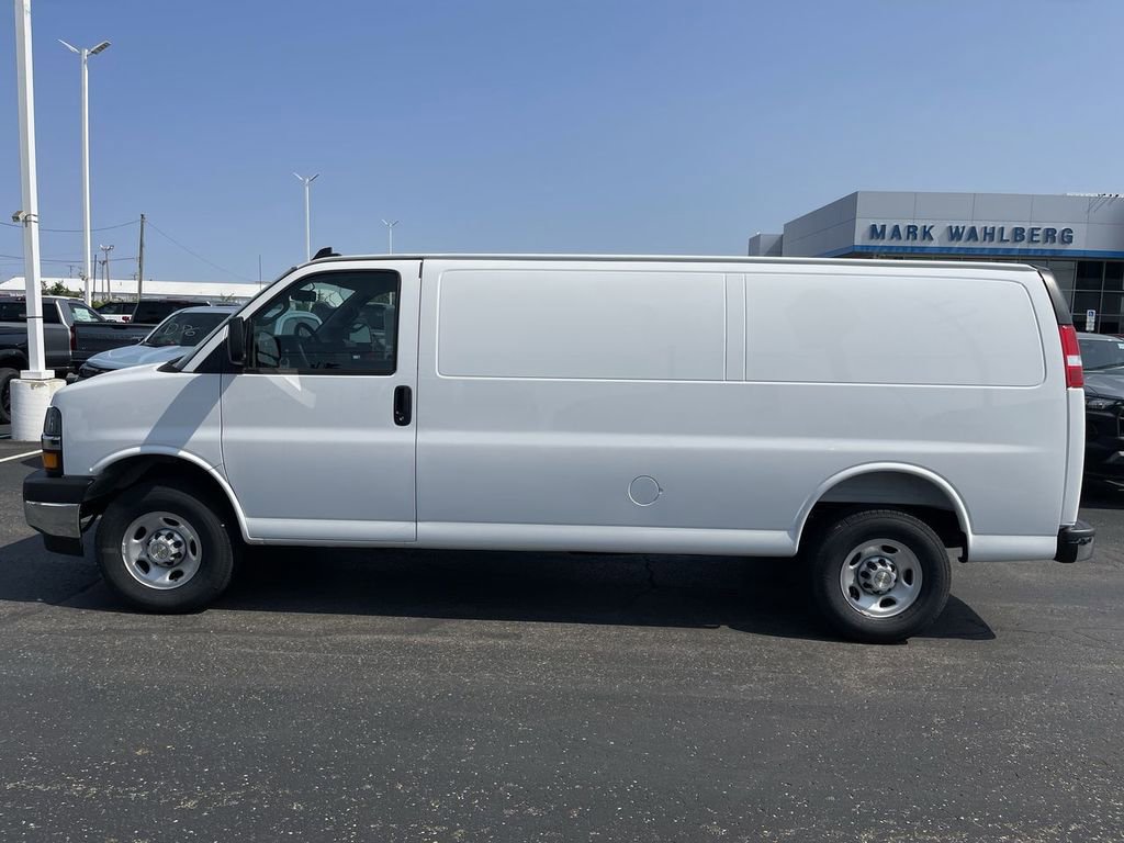New 2025 Chevrolet Express 3500 Extended w/ Driver Convenience Package RWD image 3