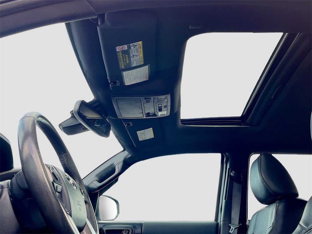 Used 2020 Toyota Tacoma TRD Sport w/ TRD Premium Sport Package image 20