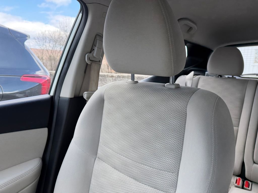 Used 2018 Nissan Rogue Sport SV w/ SV All-Weather Package image 21