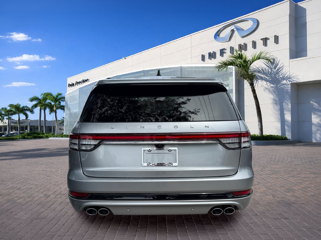 Used 2023 Lincoln Aviator Reserve w/ Equipment Group 201A RWD image 6
