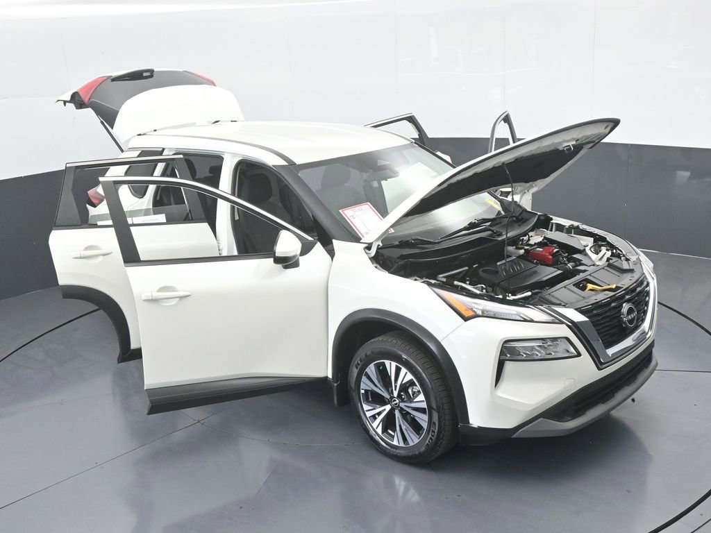 Used 2023 Nissan Rogue SV image 71