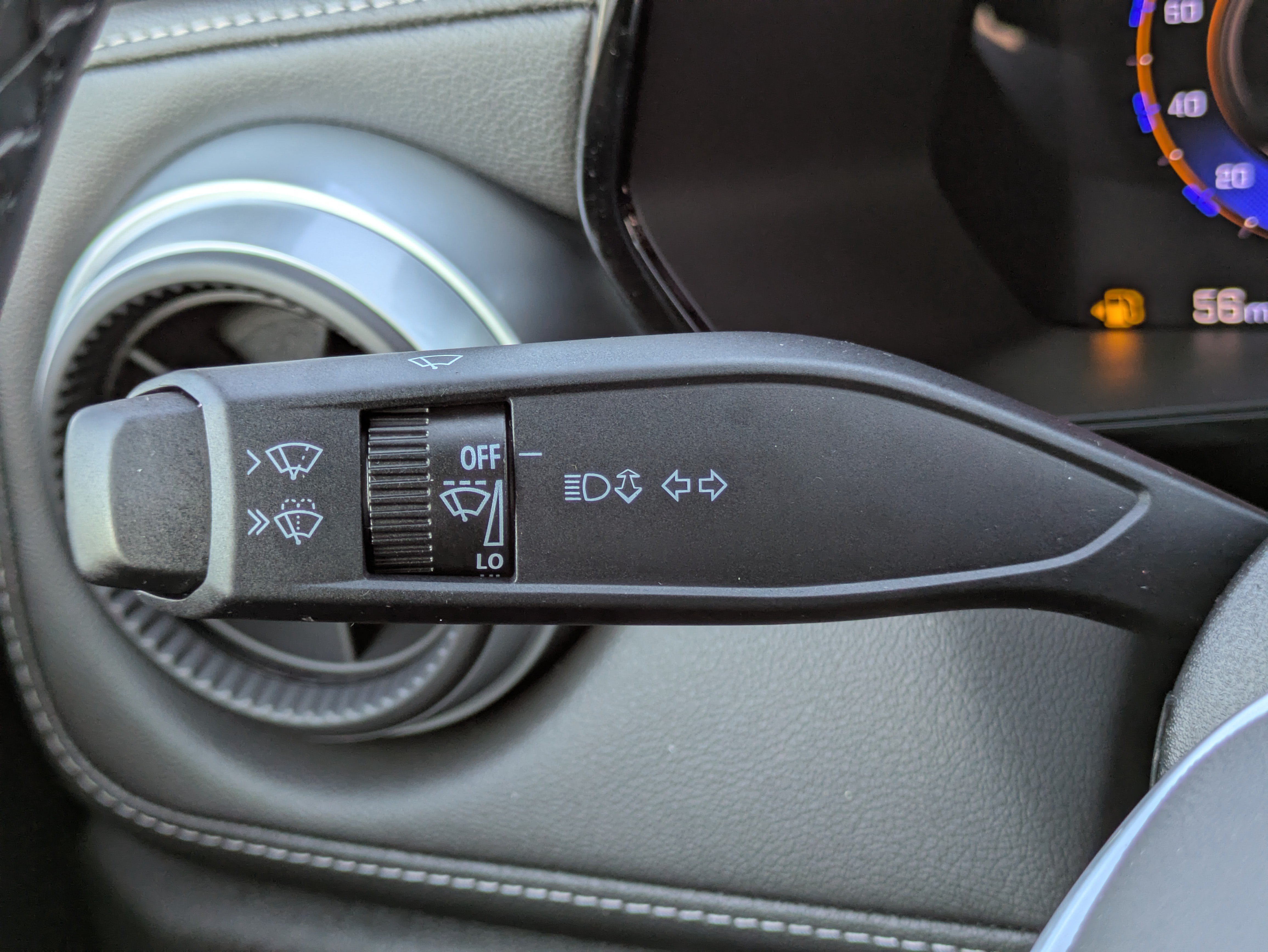 Used 2026 Chevrolet Colorado LT w/ LT Convenience Package image 18