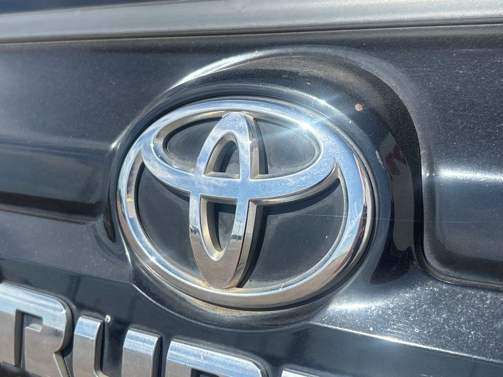 Used 2014 Toyota 4Runner SR5 Premium image 30