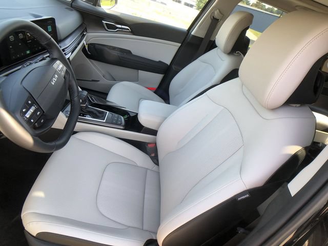 New 2026 Kia Sportage EX w/ EX Panorama Roof Package FWD image 13