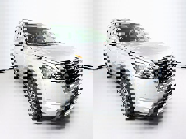 New 2025 Nissan Pathfinder SL w/ Cargo Package image 3