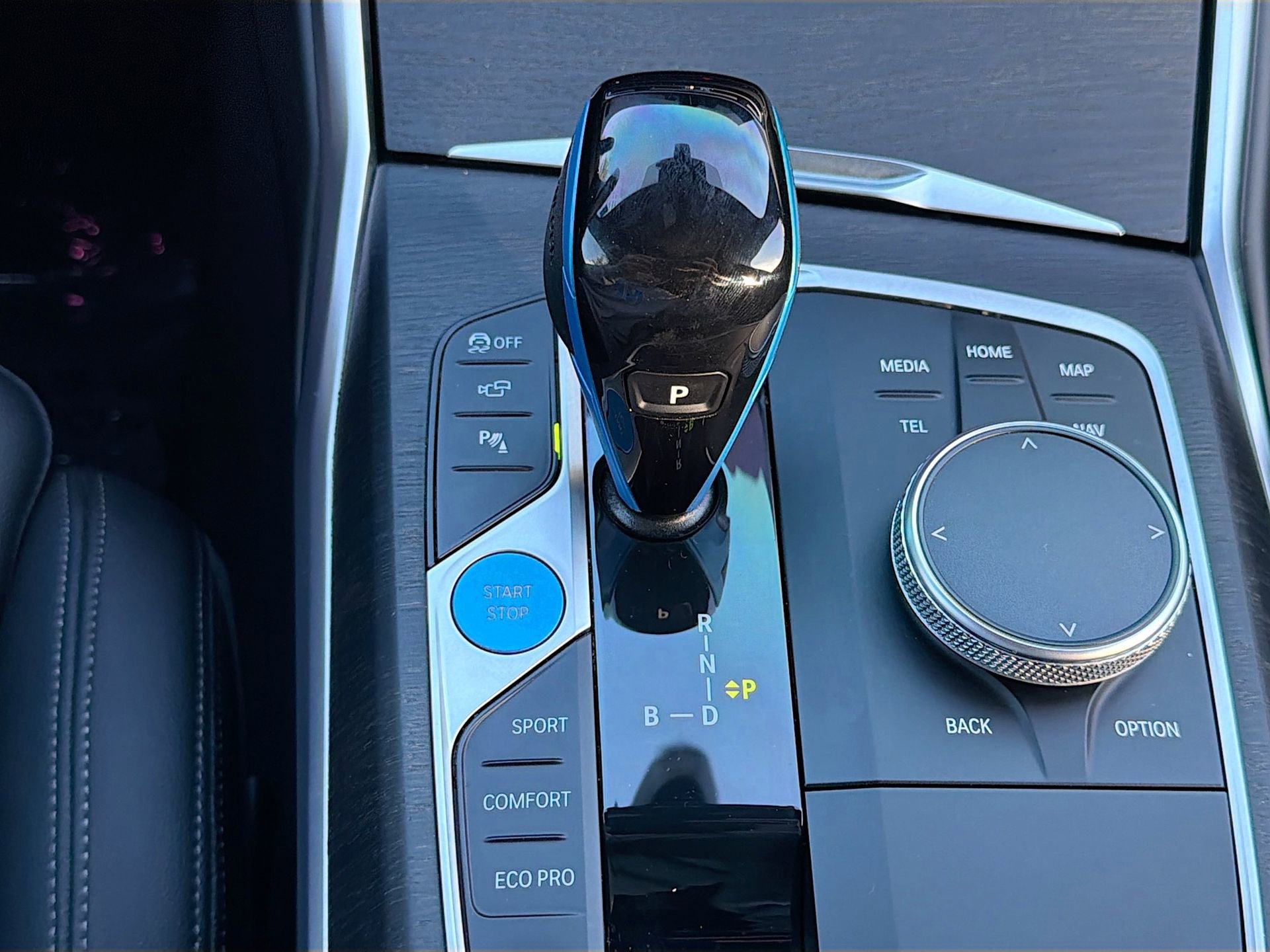 Certified 2023 BMW i4 eDrive35 image 29