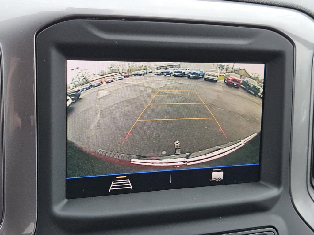 Used 2022 Chevrolet Silverado 1500 Custom image 15