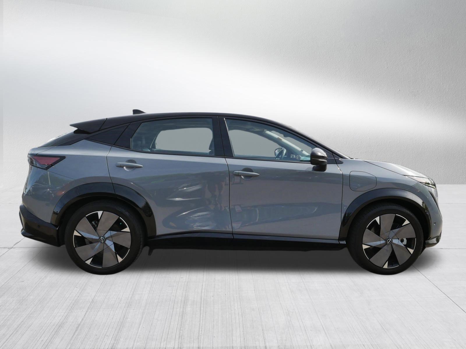 Certified 2023 Nissan Ariya AWD/4WD image 8