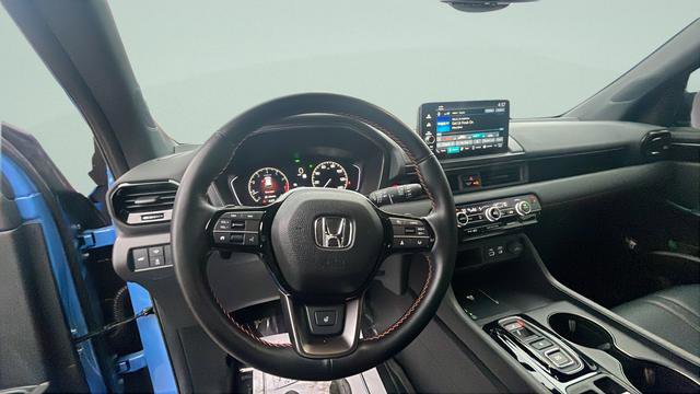 Used 2024 Honda Pilot TrailSport image 13