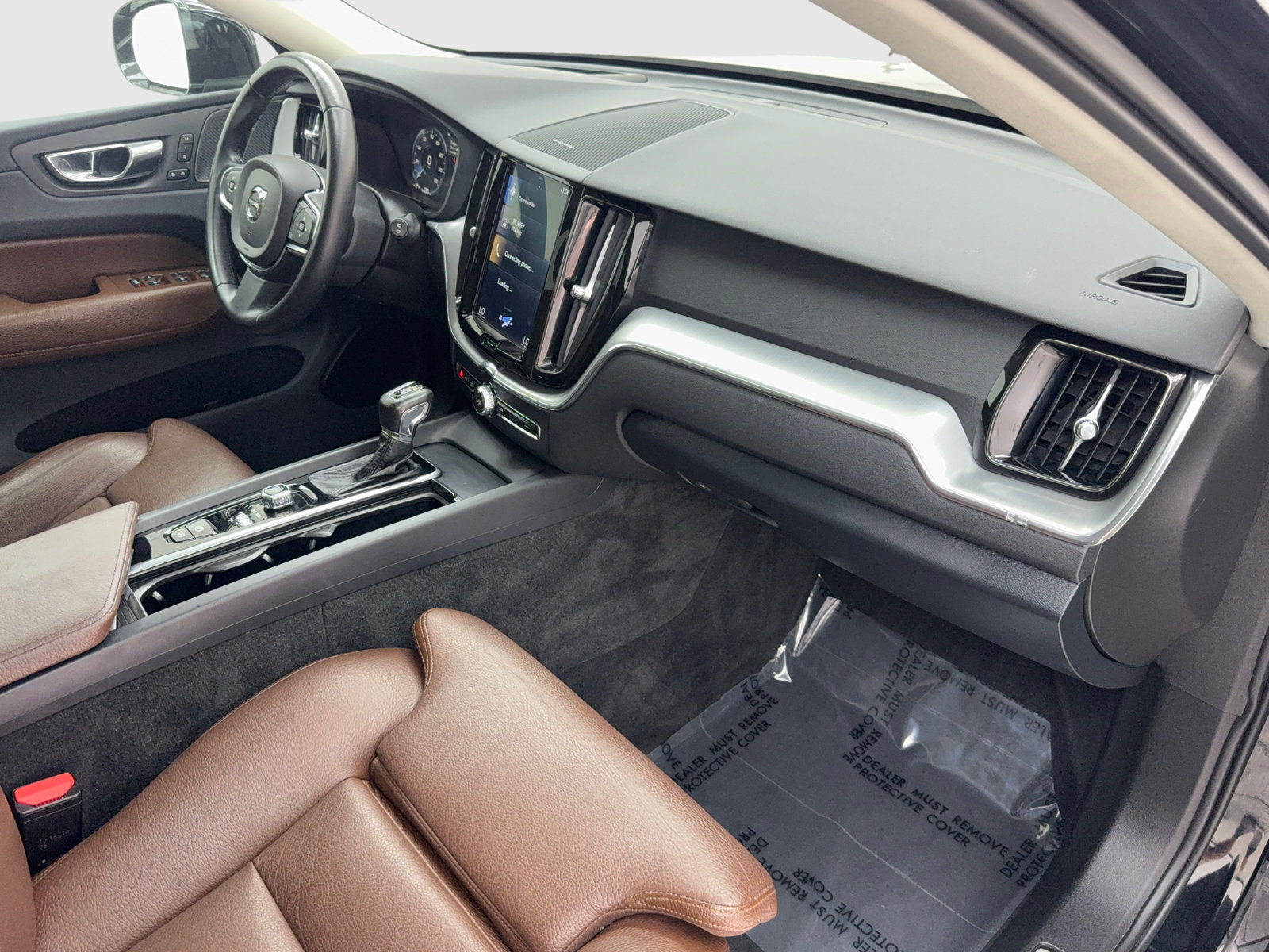 Used 2019 Volvo XC60 T5 Momentum w/ Multimedia Package FWD image 44