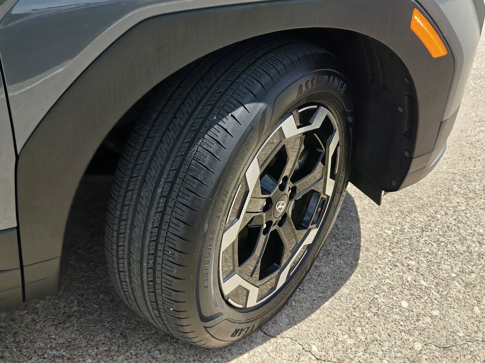 Certified 2024 Hyundai Santa Fe SEL FWD image 5