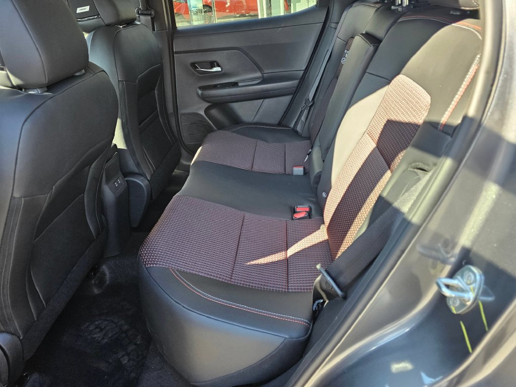 New 2027 Nissan Kicks SR AWD/4WD image 12