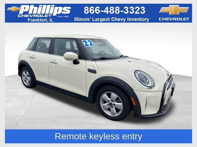 Used 2022 MINI Cooper 4-Door Hardtop FWD image 1
