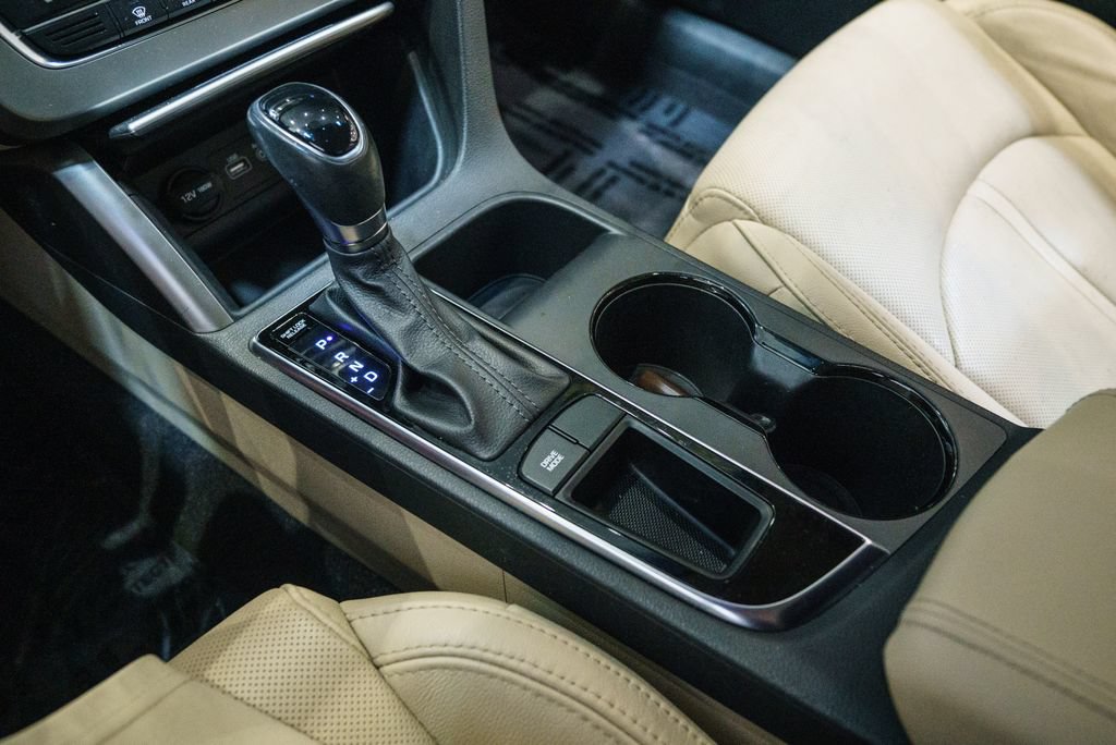 Used 2015 Hyundai Sonata Limited FWD image 29