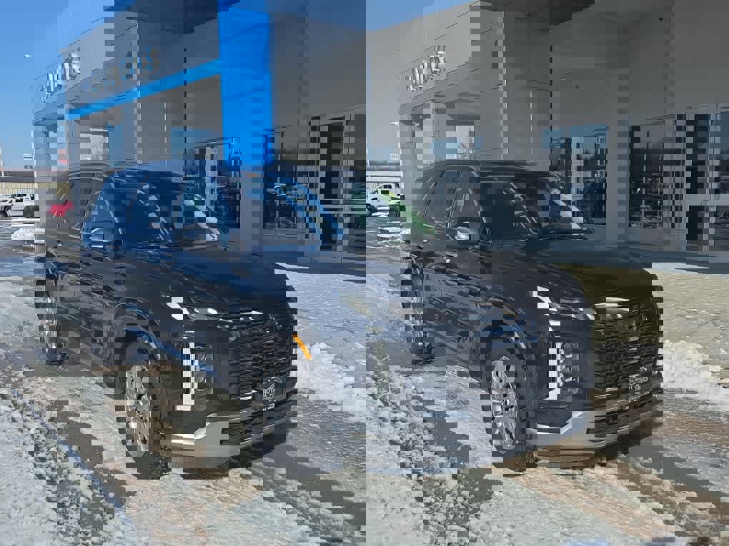 Used 2024 Hyundai Palisade SEL image 2