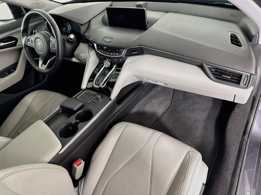 Used 2023 Acura TLX w/ Technology Package FWD image 17