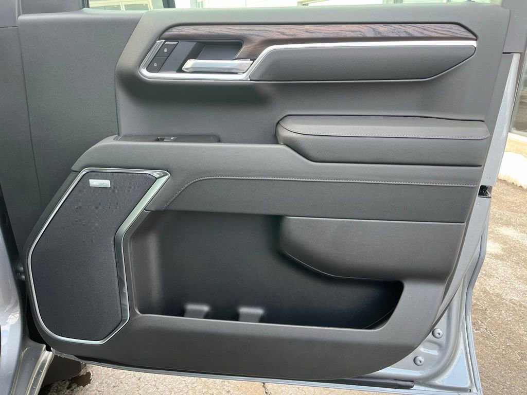 New 2026 GMC Sierra 1500 SLT w/ SLT Convenience Package image 31