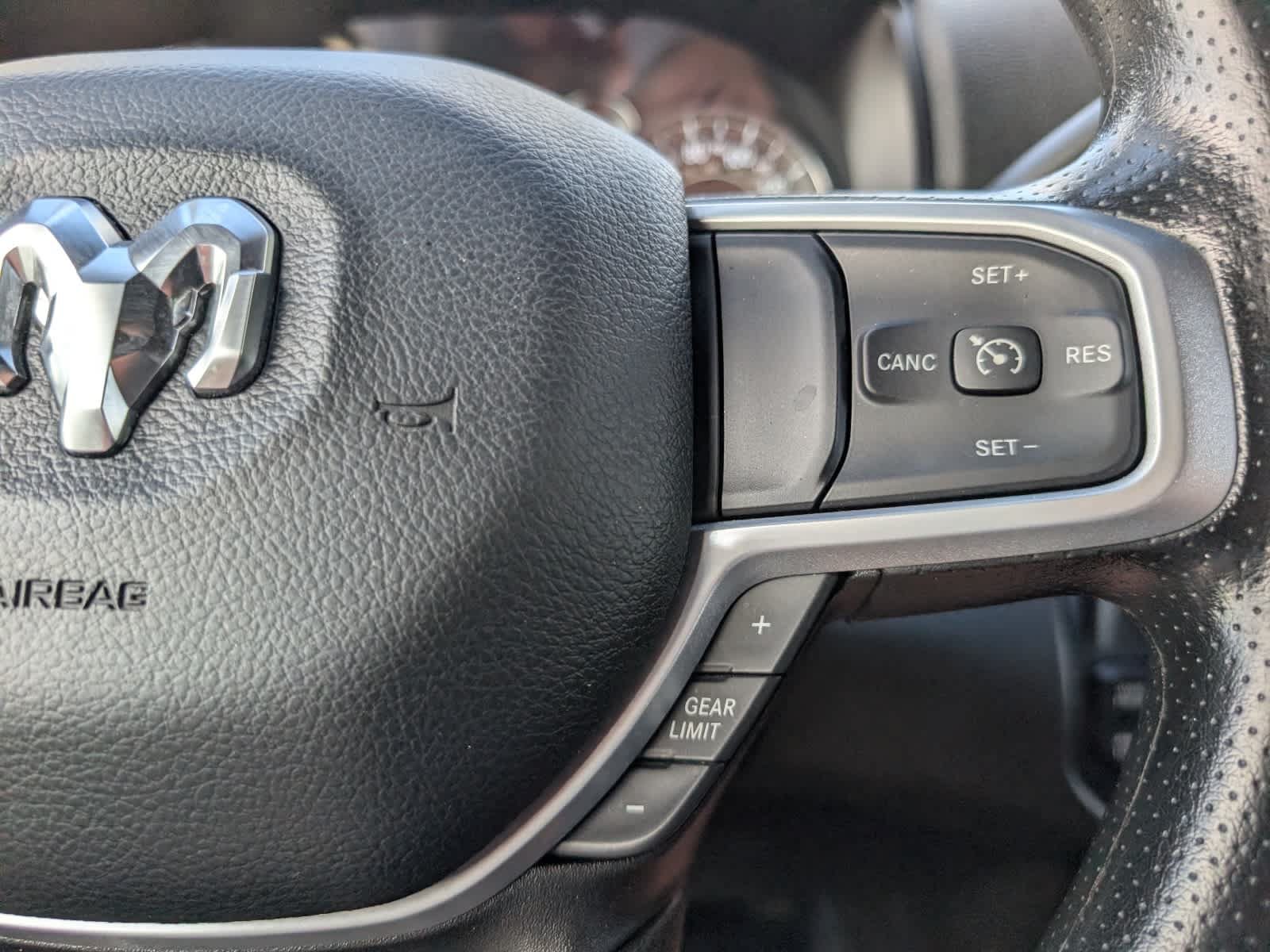Used 2024 RAM 2500 Big Horn AWD/4WD image 23