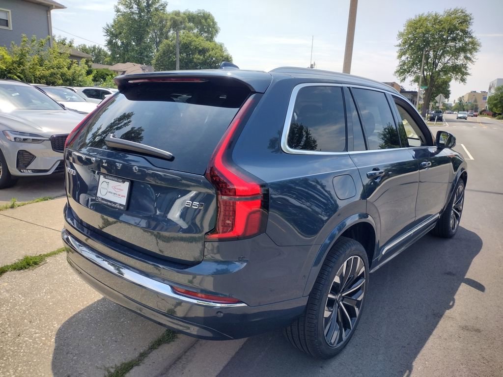 New 2026 Volvo XC90 B5 Ultra w/ Protection Package image 9