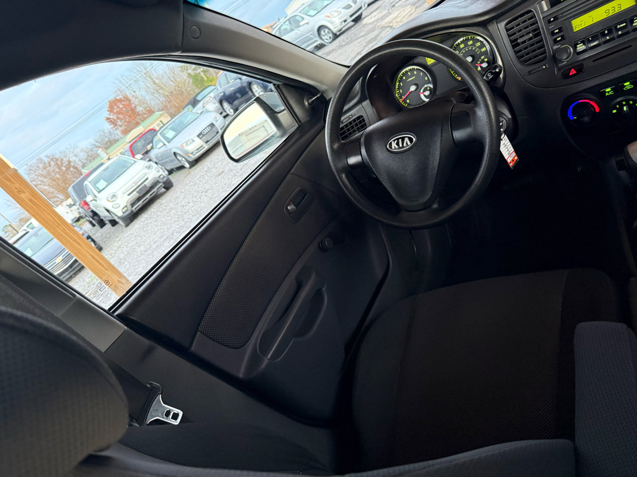 Used 2008 Kia Rio LX image 25