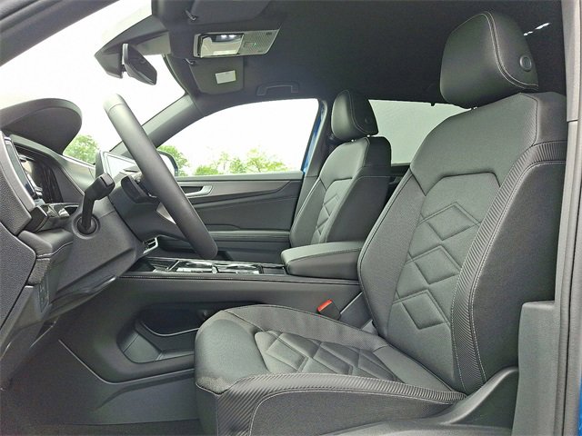 New 2025 Volkswagen Atlas Cross Sport SE image 8