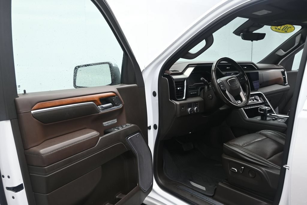 Used 2022 GMC Sierra 1500 Denali w/ Denali Reserve Package RWD image 12