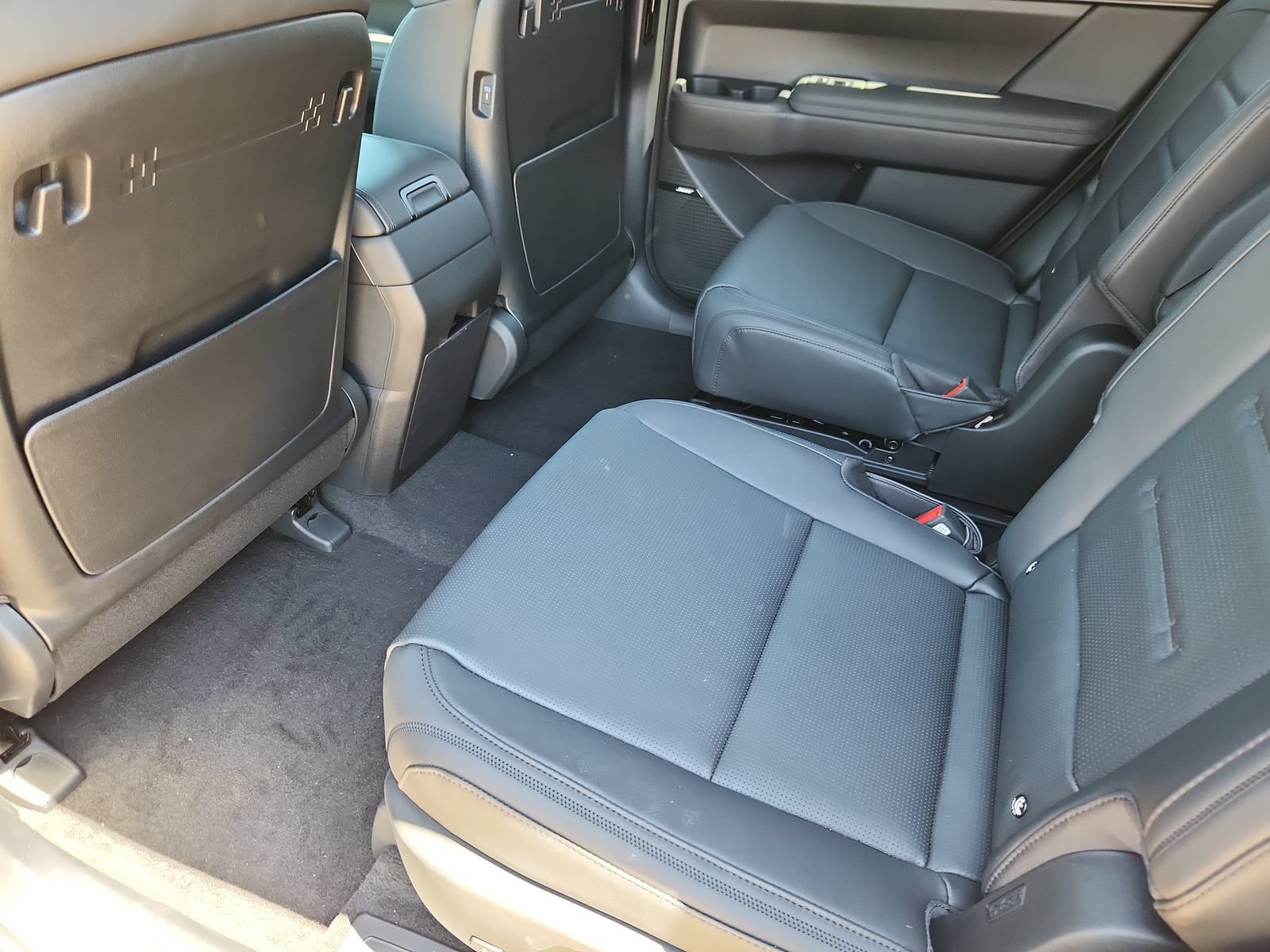 New 2026 Hyundai Santa Fe Calligraphy AWD/4WD image 11
