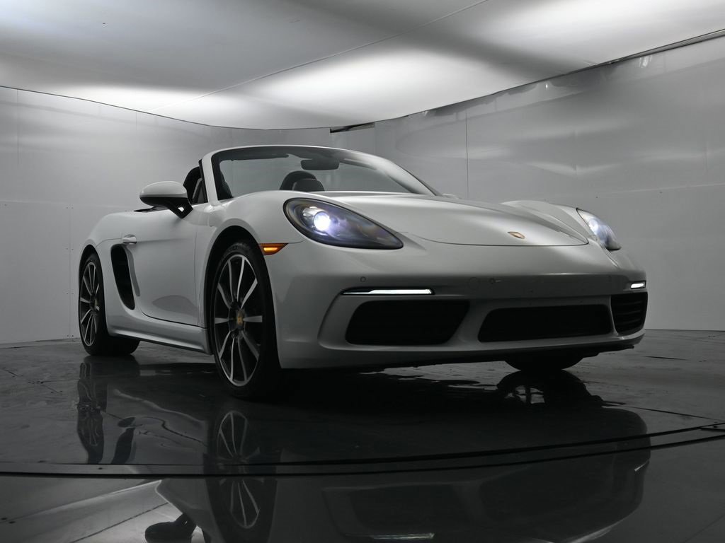 Certified 2018 Porsche 718 Boxster image 57