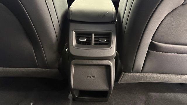 New 2026 Chevrolet Equinox EV LT AWD/4WD image 29