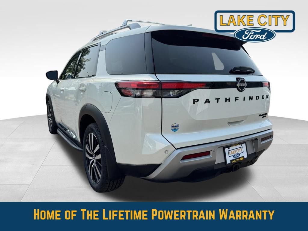 Used 2023 Nissan Pathfinder Platinum w/ Lighting Package (N93) AWD/4WD image 3