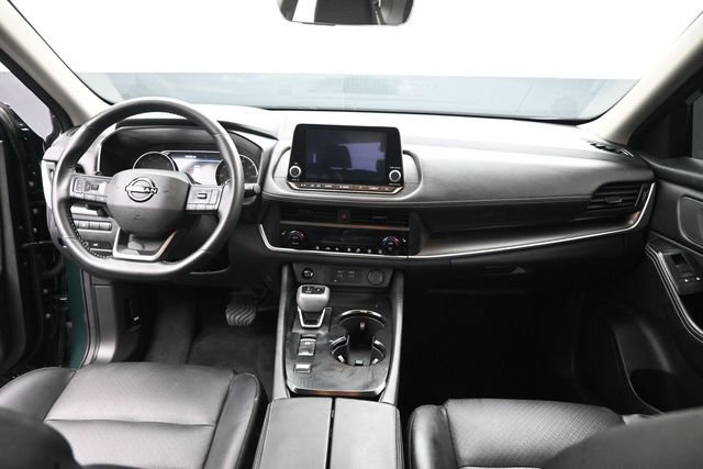 Used 2026 Nissan Rogue Dark Armor FWD image 27