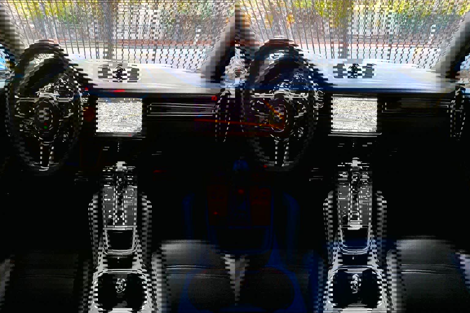 Used 2020 Porsche Cayenne S image 15