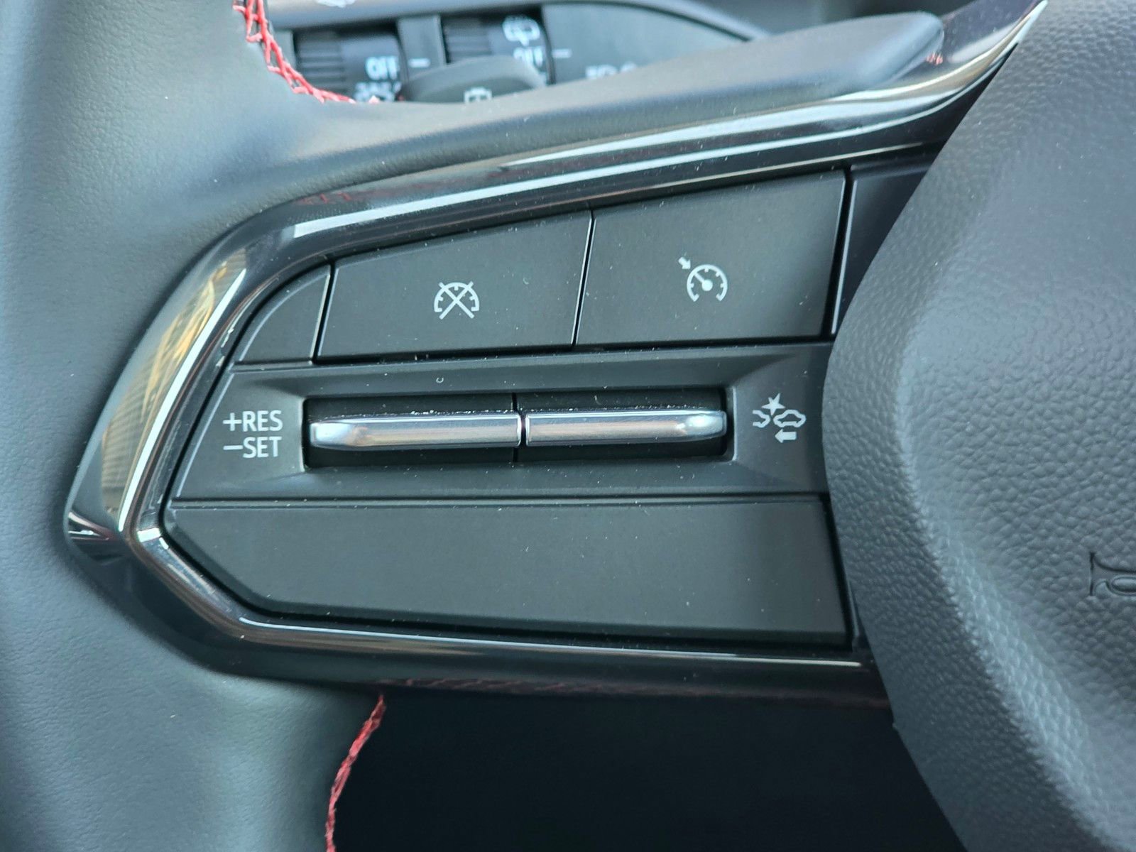 New 2026 Chevrolet Equinox EV RS image 33