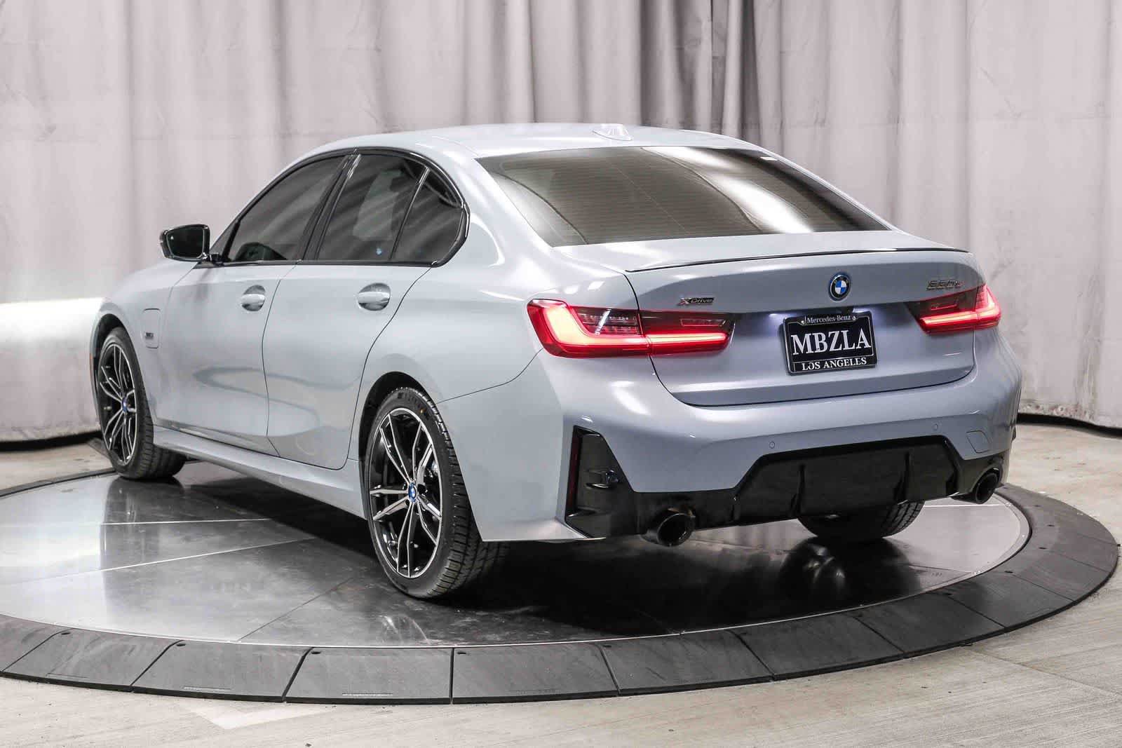 Used 2023 BMW 330e xDrive w/ M Sport Package AWD/4WD image 2